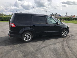 Ford Galaksi 2010 (2 фото из 5)