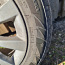 Легкосплавные диски audi 17 дюймов с хорошей шипованной шиной (фото #3)