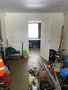 Aastaringseks kasutamiseks Konteiner kontor soojak minimaja (10 foto / 10)