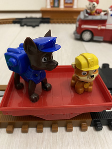 Paw Patrol raudtee ja tuletõrjeauto (6 foto / 6)