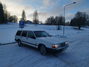 Volvo 940 (4 фото из 4)