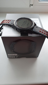 Garmin FENIX 7 - Sapphire Solar (1 foto / 5)