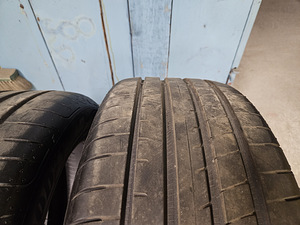 225/45R17 Goodyear Eagle F1 ( 6мм ) (6 фото из 7)