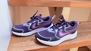 Nike running, размер 35,5 (4 фото из 4)