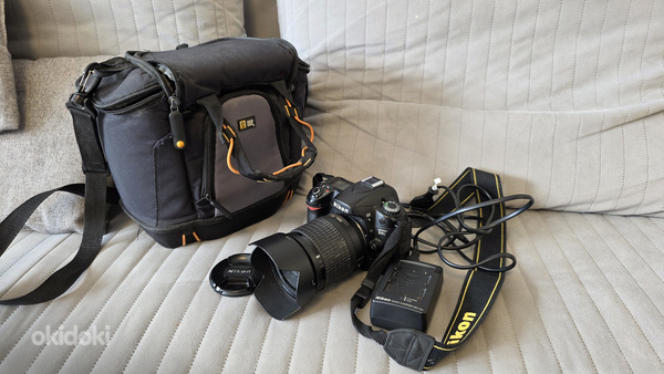 Комплект Nikon D80 + объектив, аккумулятор, зарядное устройство и сумка