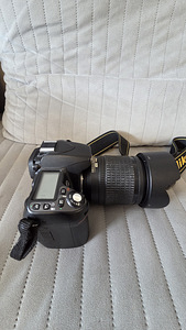 Nikon D80 komplekt + objektiiv, aku, laadija ja kott (4 foto / 6)
