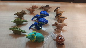 Kinder Jurassic World (1 фото из 3)