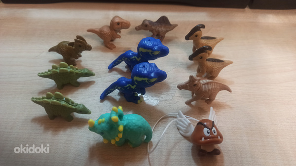 Kinder Jurassic world