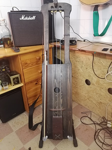Tagelharpa, talharpa.