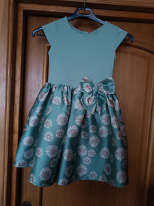 H&M kleit , suurus 122/128 (1 foto / 2)