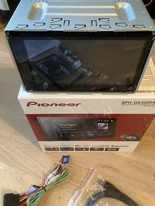 Pioneer SPH-DA360DAB multimeediakeskus (2 foto / 3)