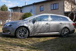 Toyota Avensis 2,0 diesel 91kW - 2014 (4 foto / 13)