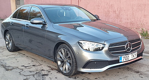 MERCEDES BENZ E 220 (1 foto / 10)