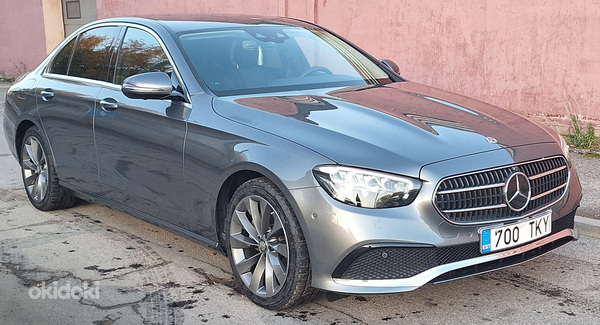 MERCEDES BENZ E 220