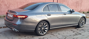 MERCEDES BENZ E 220 (7 foto / 10)