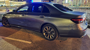 MERCEDES BENZ E 220 (10 foto / 10)