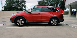 Honda CR-V rent (2 foto / 4)