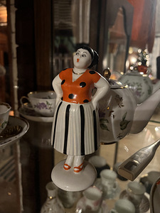 Haruldane portselanfiguur "Tülitseja" LOZ (9 foto / 9)