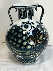 Vaas Amphora "Lilled ja viinamarjad", LFZ. (1 foto / 5)
