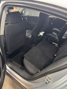 Volkswagen passat (3 foto / 5)