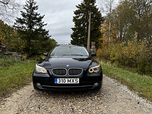 BMW 530D facelift comfort pakett (15 foto / 15)
