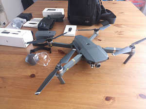 DJI Mavic Pro Fly More Combo (3 foto / 5)