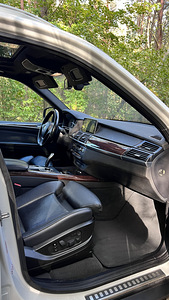 BMW X5 40XD M-Package (8 фото из 10)