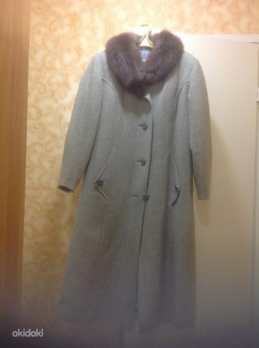 Новое зимнее шерстяное пальто. (фото #2)