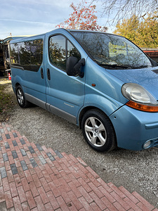 Renault Trafic 2.5 99кВ (9 фото из 9)