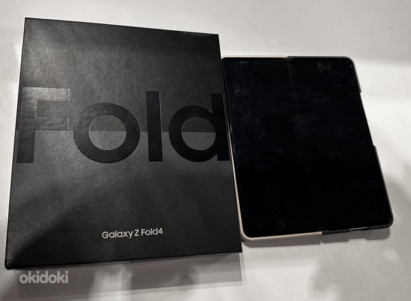 Samsung Galaxy Z Fold 4 512 Гб (фото #2)