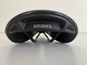 Brooks Cambium C17 Carved sadul (3 foto / 4)