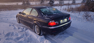 BMW 318ci (3 foto / 7)