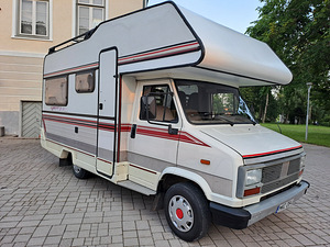 АВТОДОМ FIAT DUCATO 2.5 ДИЗЕЛЬ (3 фото из 10)