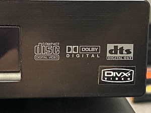 Ресивер Yamaha RX -V550+DVD плеер (6 фото из 7)