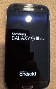 Samsung S3 Duos mobiiltelefon (1 foto / 2)