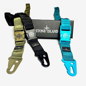 STONE ISLAND NYLON METAL KEYCHAIN (1 foto / 4)