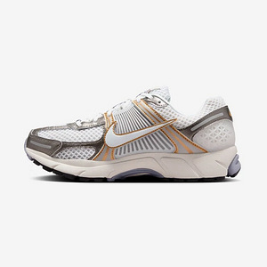 Nike Zoom Vomero 5 Platinum Tint Metallic Gold Men's New (4 foto / 9)