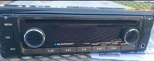 2 USB/AUX/MP3 Blaupunkt San Francisco 320 (3 foto / 9)