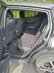 Auto TOYOTA CH-R 2021 (6 foto / 8)
