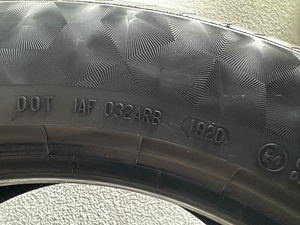 Continental PremiumContact 6 (4 фото из 5)