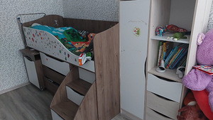 Детская кровать+шкаф (1 фото из 2)