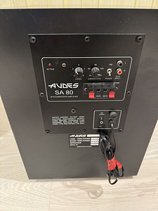 Aktiivne subwoofer Audes SW 110A (5 foto / 8)