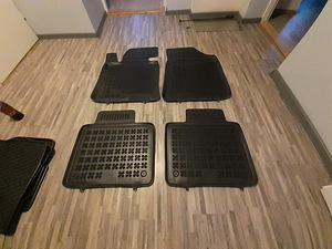 Mudelipõhised kummimatid (4 foto / 10)