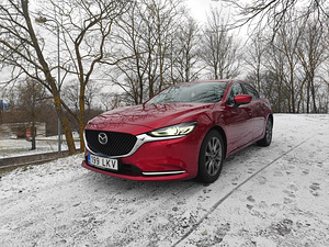 Mazda 6 2020 (9 фото из 14)