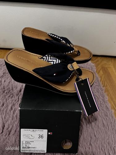 Босоножки Hilfiger