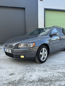 Volvo V50 D4 2.0 100kw (2 foto / 7)
