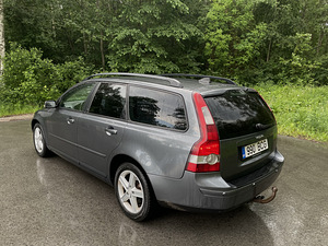Volvo v50 2.0d 100kw (4 foto / 5)