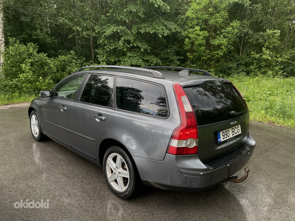Volvo v50 2.0d 100kw (фото #4)