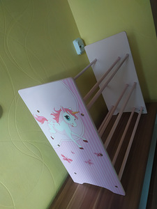 Riiul 🦄 ükssarvik, ideaalses korras. (3 foto / 3)