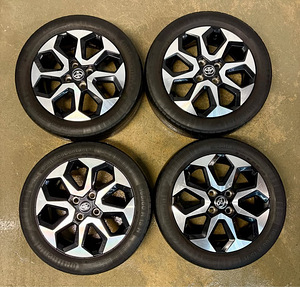 TOYOTA 4x100 R15 veljed (2 foto / 6)